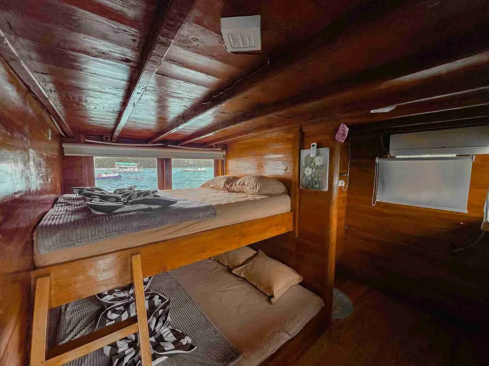 Private Cabin 2