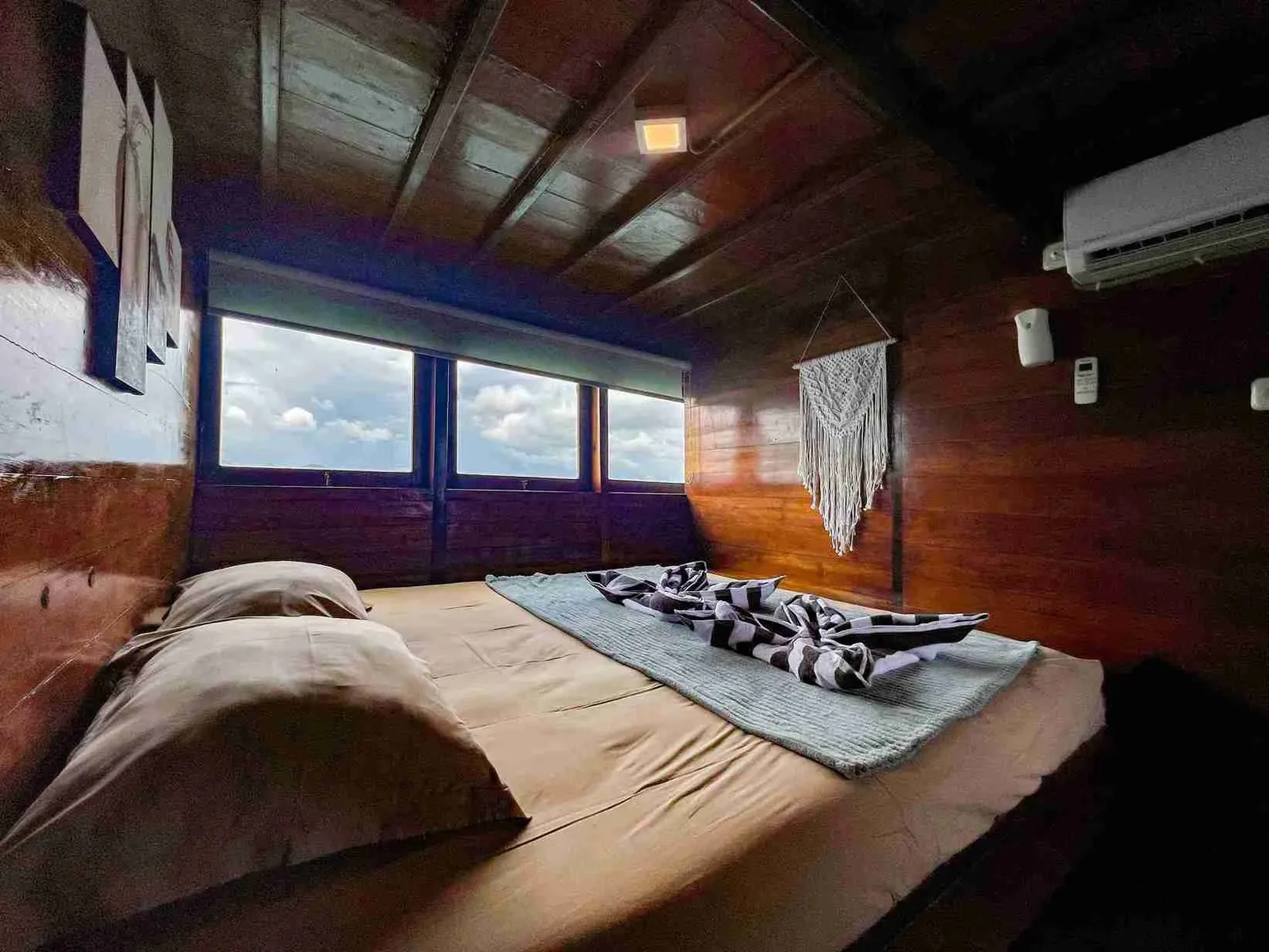 Private Cabin 3