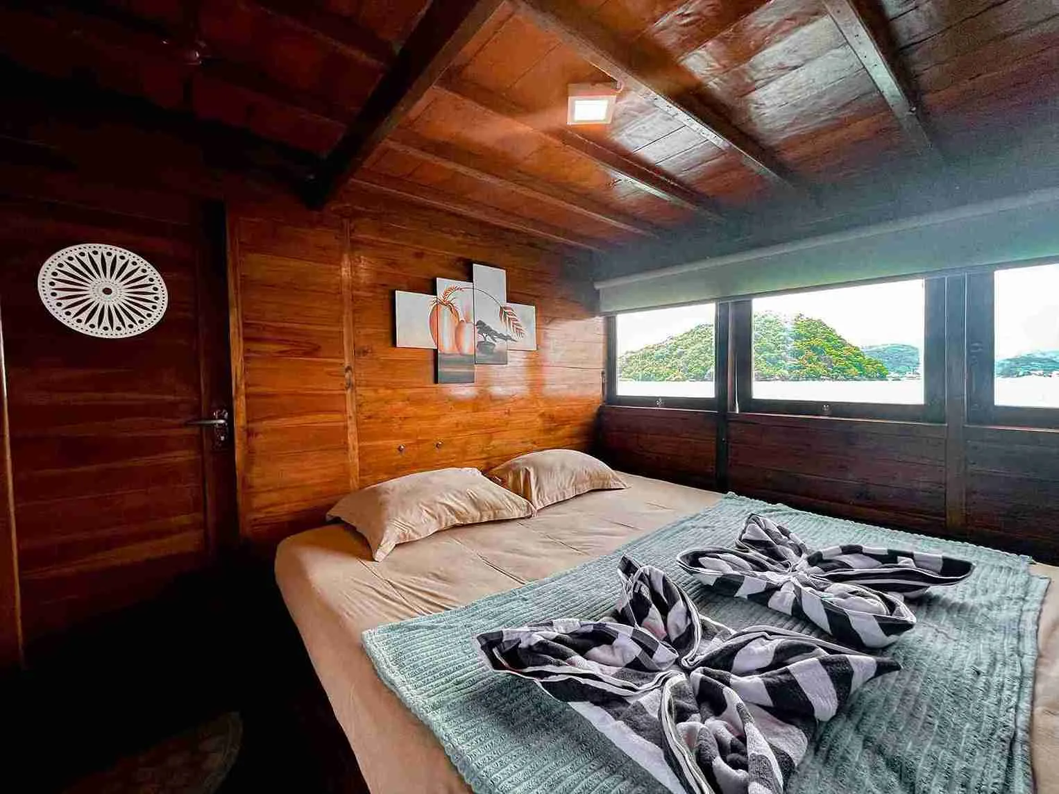 Private Cabin 3