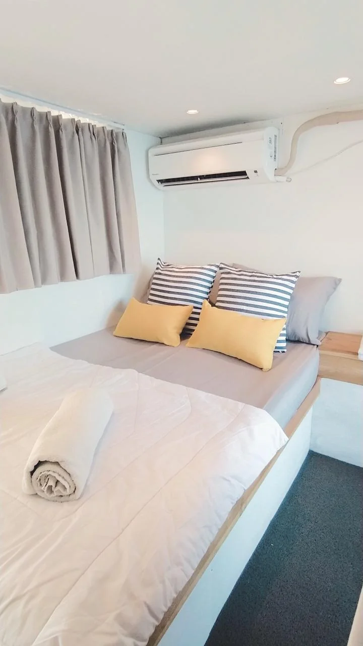 Padar Cabin