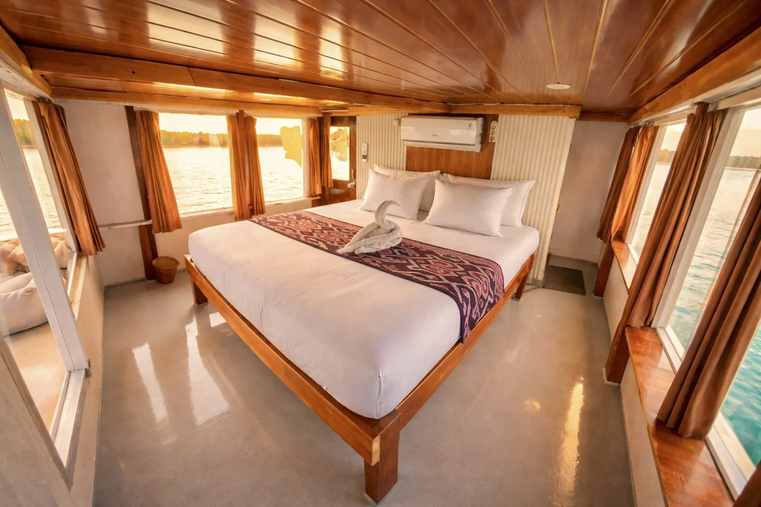 Master Cabin 1