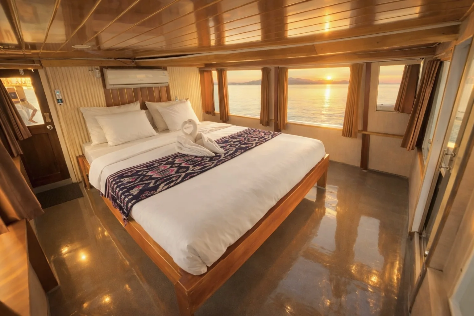Master Cabin 1