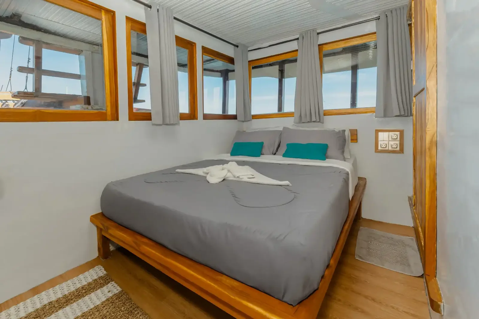 Private Cabin