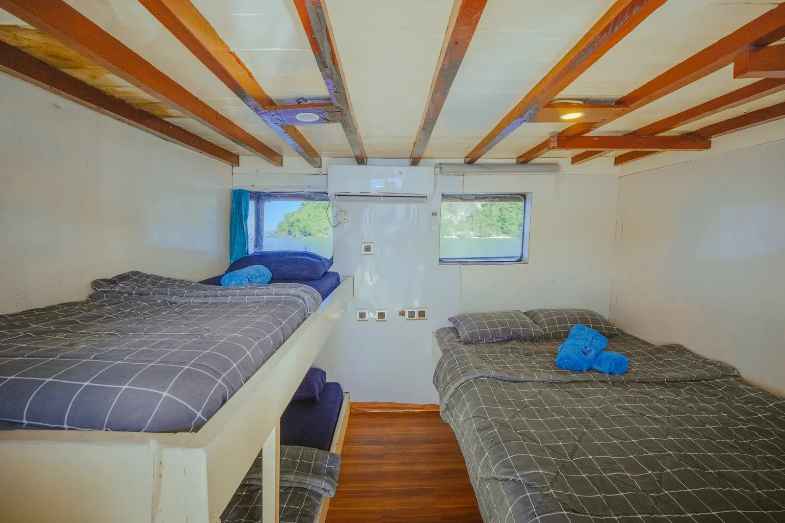 Full Ocean Cabin
