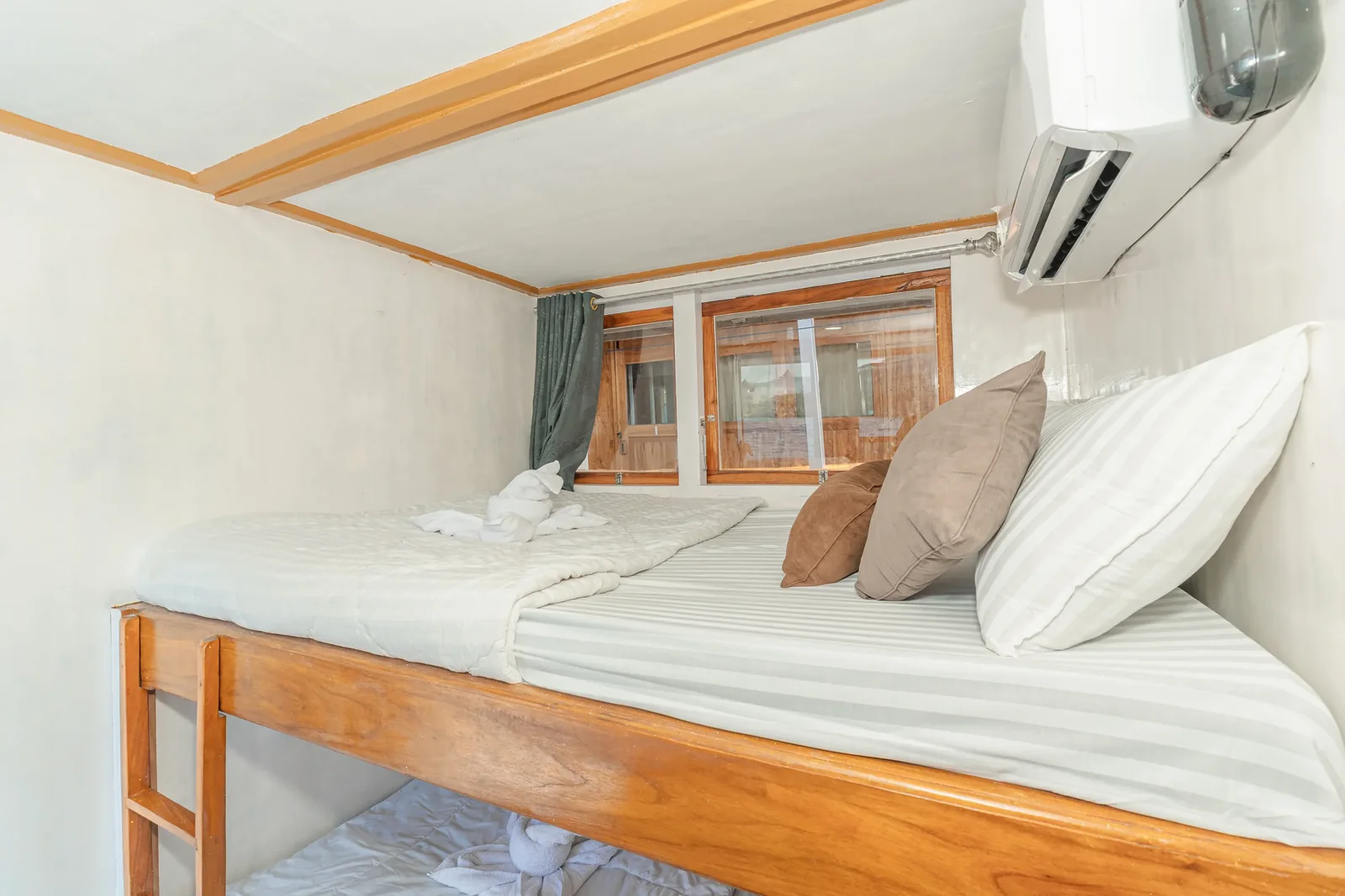 Shared Cabin 1