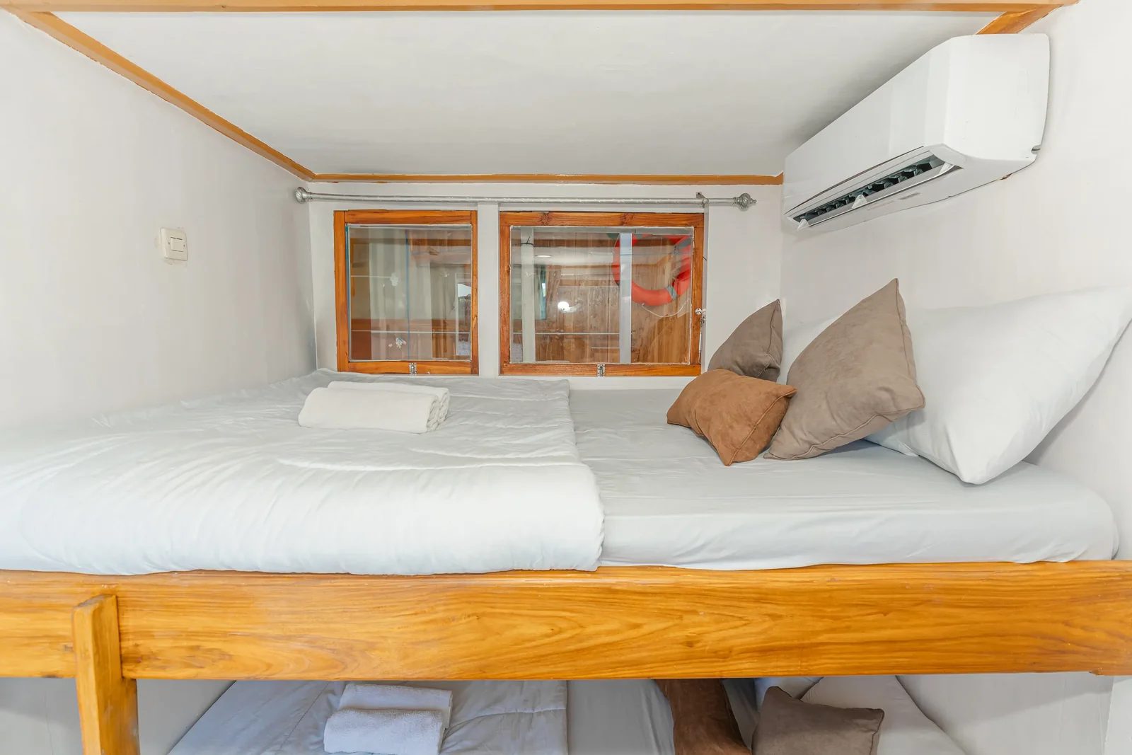 Shared Cabin 1