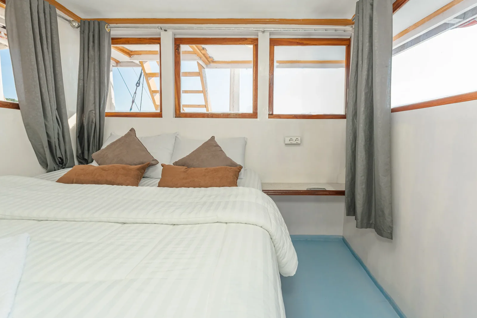 Suite Cabin