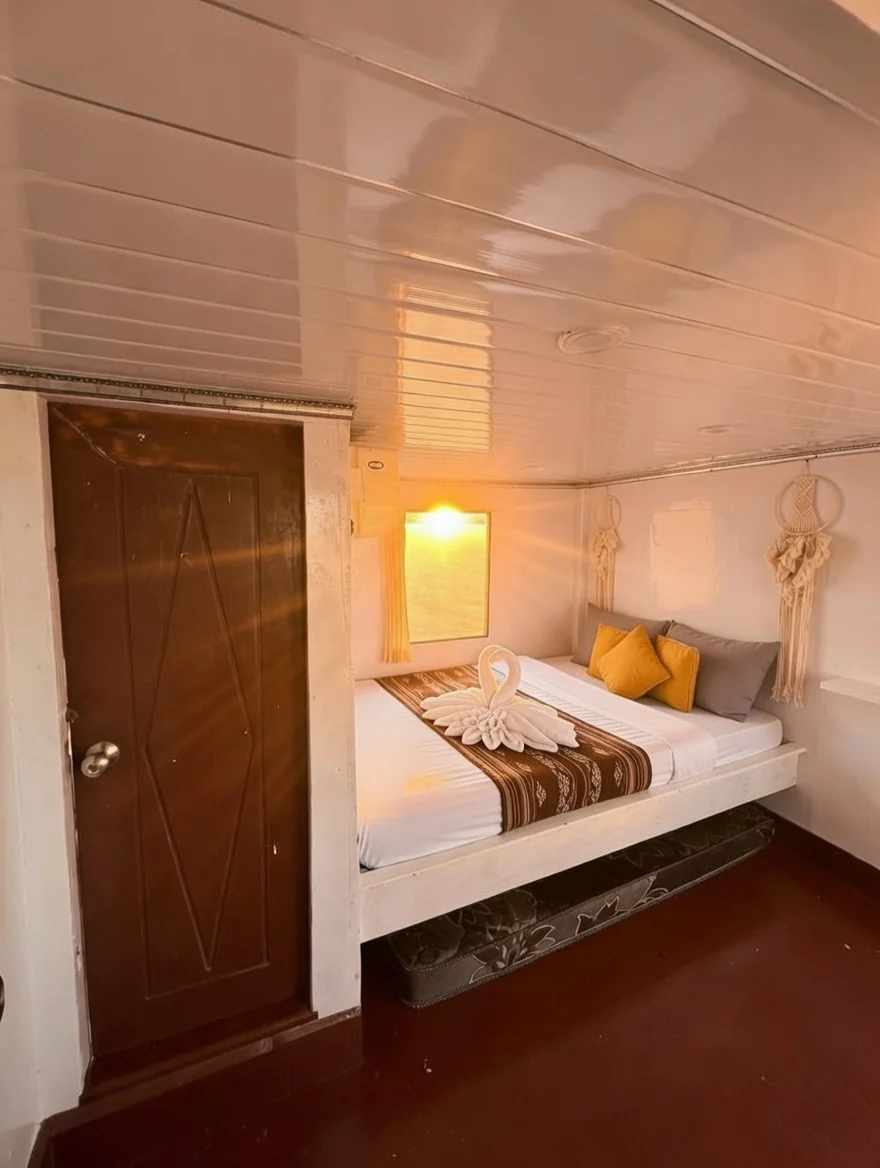 Surabaya Cabin