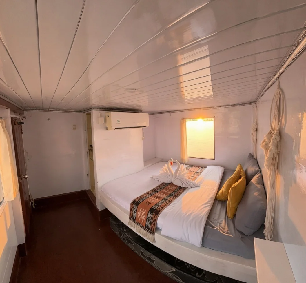 Surabaya Cabin