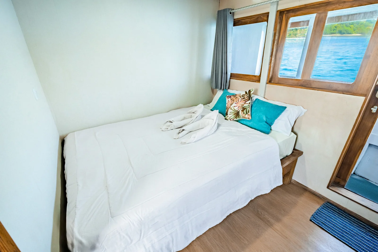 Private Cabin 2
