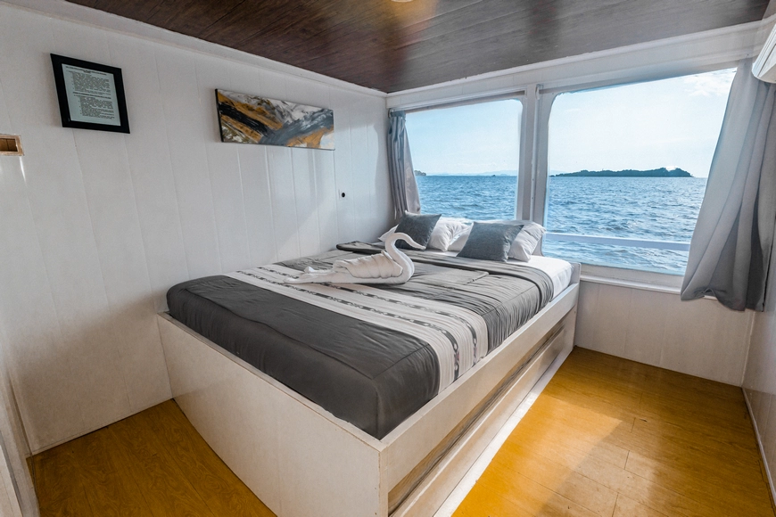 Private Cabin 1