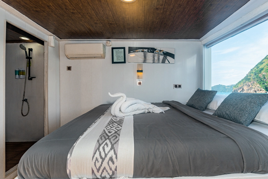 Private Cabin 1