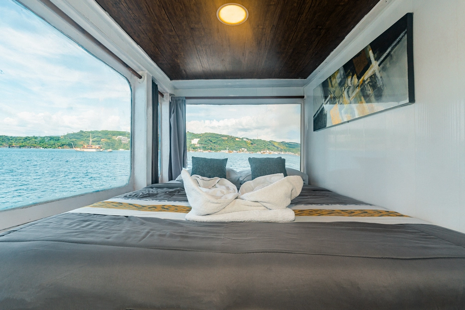 Private Cabin 4