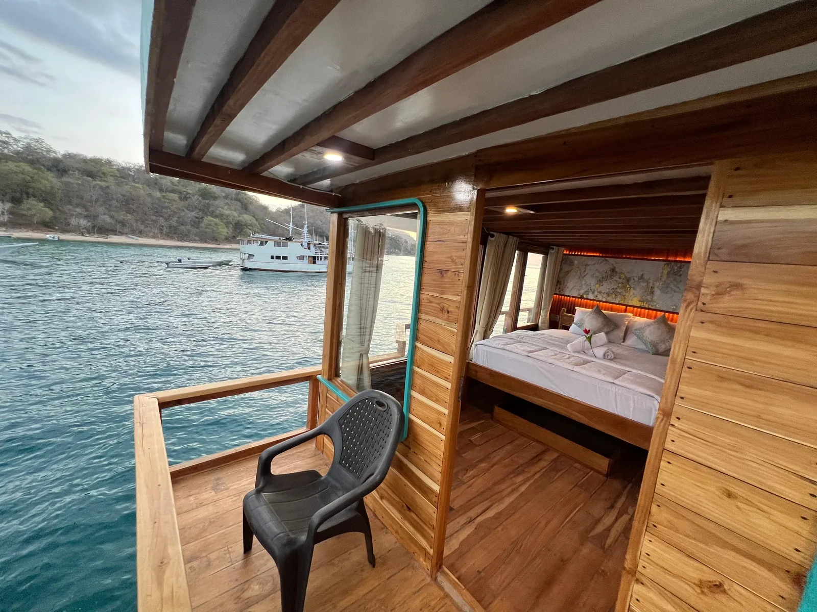 Private Cabin