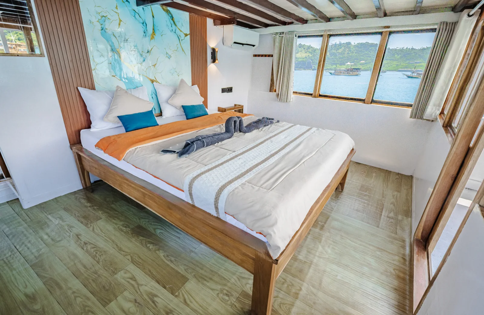 Master Cabin 1