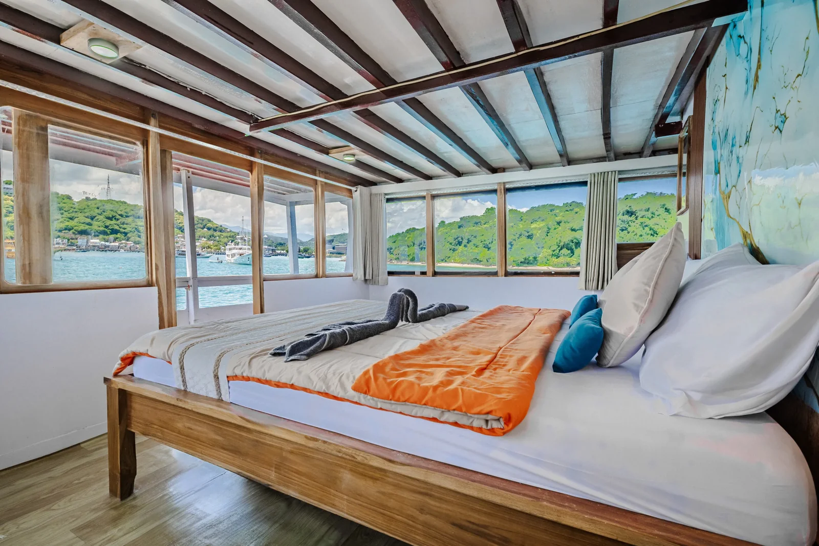 Master Cabin 1