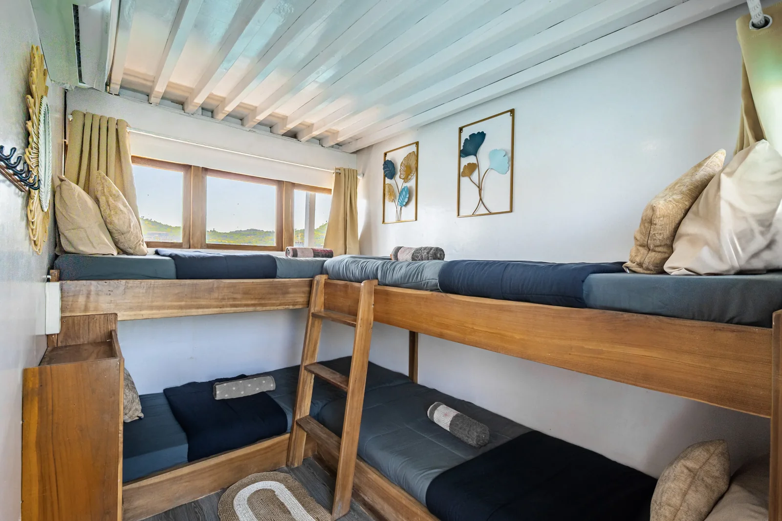 Shared Cabin 2