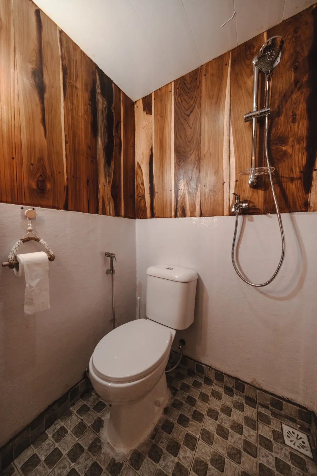 Deluxe Cabin 2