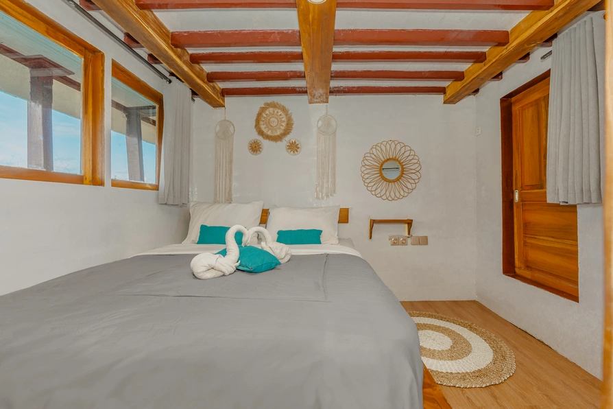 Master Cabin 2