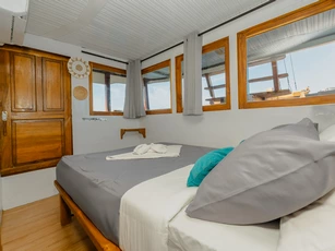 Private Cabin 2