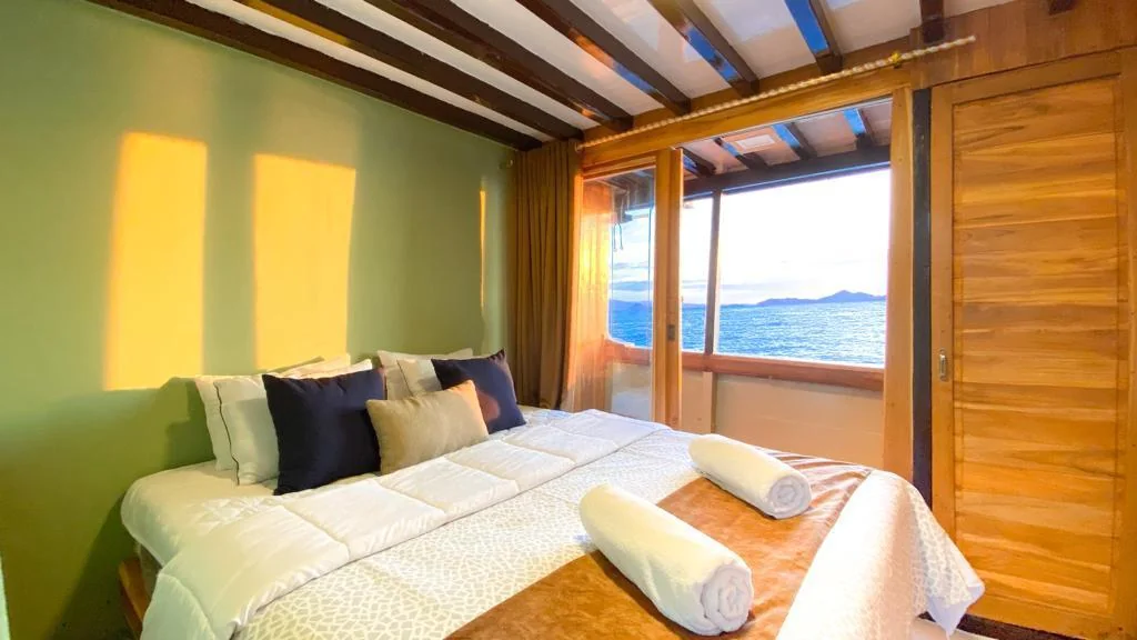 Deluxe Cabin