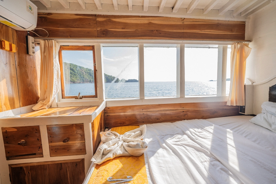 Full Ocean Cabin 1