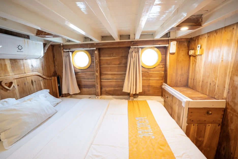 Superior Cabin 1