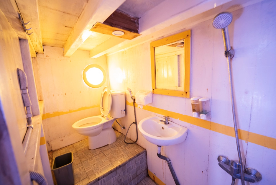 Superior Cabin 2