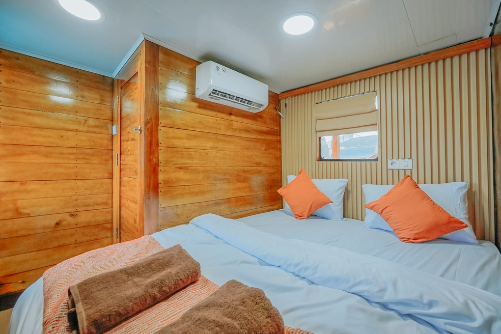 Deluxe Cabin