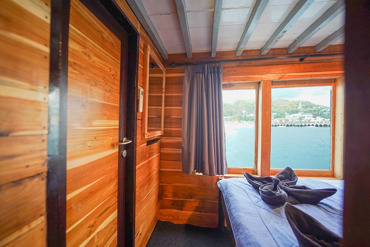 Deluxe Cabin 1