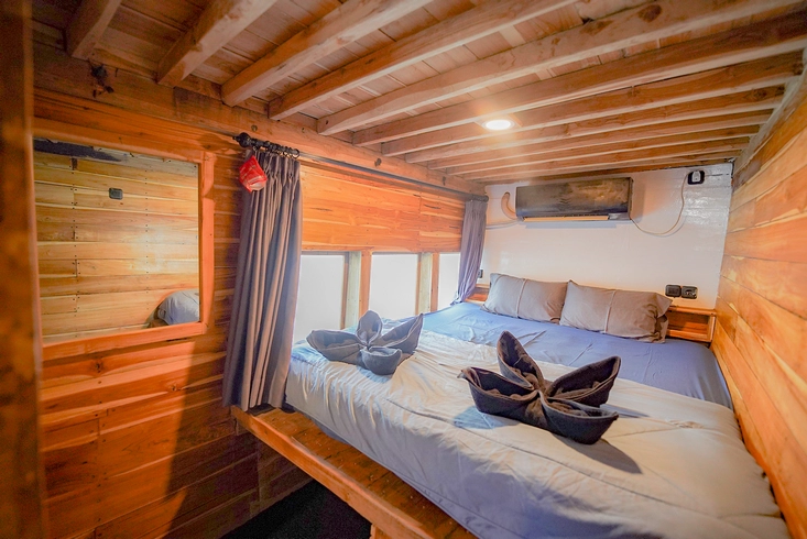 Signature Cabin 1